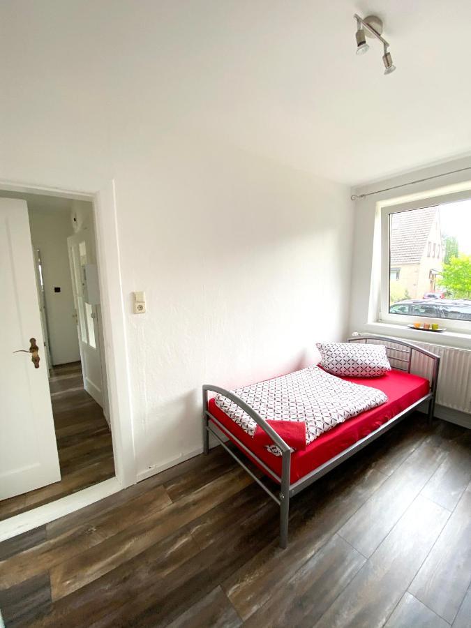 Ruhige 3-Zimmerwohnung Im Norden Bremens Fuer Monteure Und Geschaeftsreisende Exterior photo